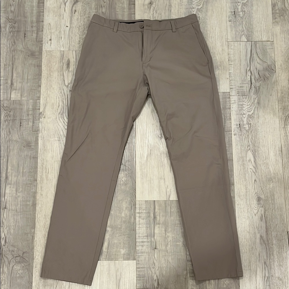 Vineyard Vines Khaki Pants